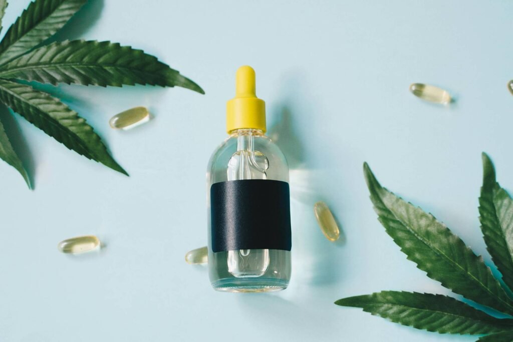 vidro contendo canabidiol terapeutico